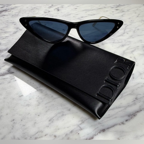 Sold somewhere else MissDior Cat Eye Sunglasses B4U 55MM - Picture 7 of 7
